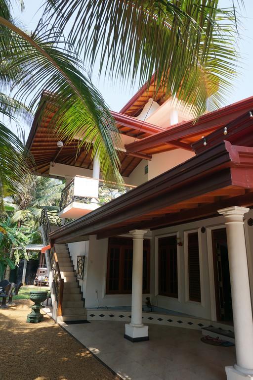 Sampath Villa Алутгама Экстерьер фото