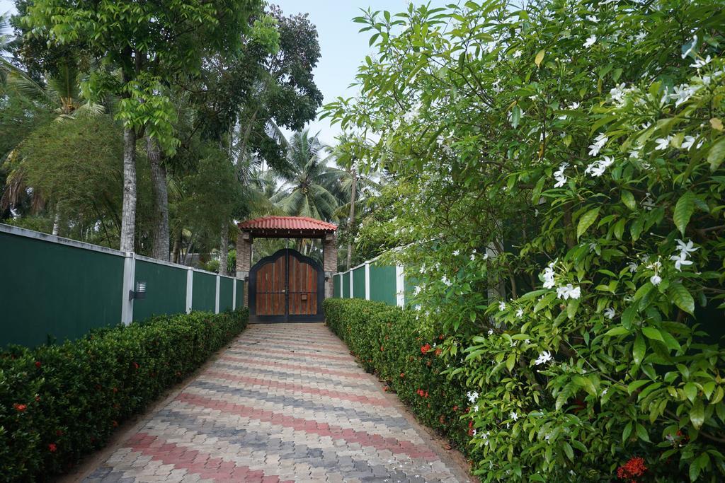 Sampath Villa Алутгама Экстерьер фото